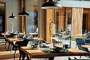 Restaurant mit wundervollem Ausblick ©Youngmedia Hotel Morgenzeit